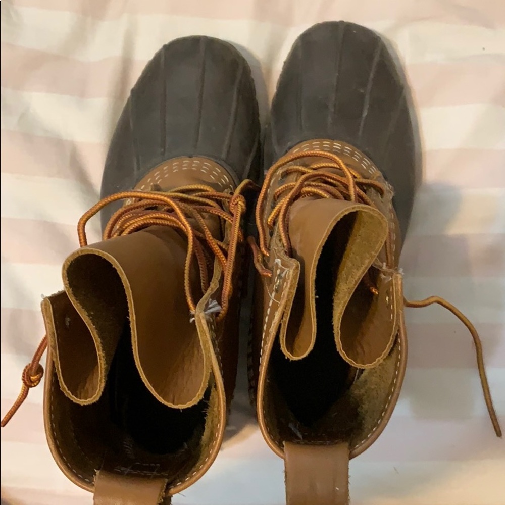 Snow boots